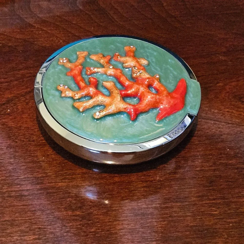 RARE LIMITED EDITION JAY STRONGWATER CHANTECAILLE CORAL CRYSTAL ENAMEL COMPACT